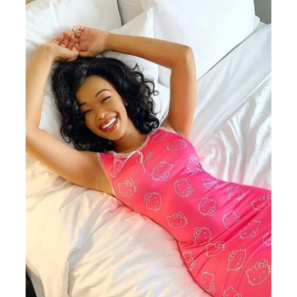 Hello Kitty Face Tank Mini Dress Hot Pink(Magenta) & White Size Sm&Med Avail - Picture 7 of 12